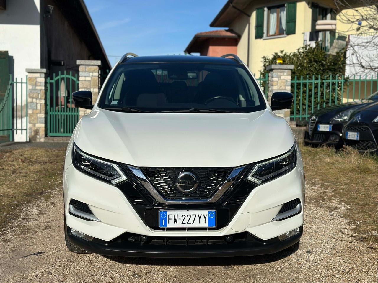 Nissan QASHQAI 1.5 dCi TEKNA EU6B TETTO FULLOPT KMCERT