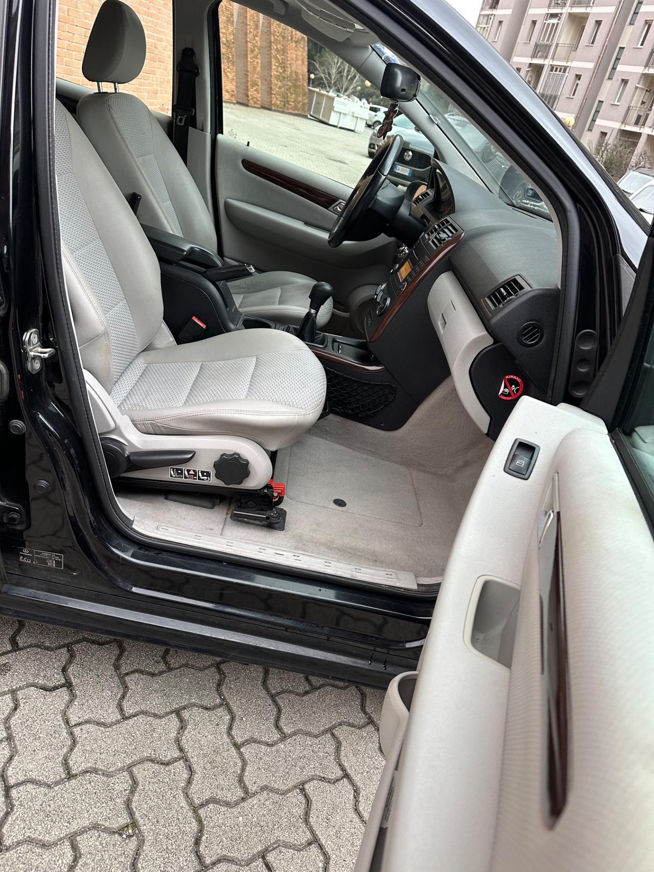 Mercedes-benz A 160 BlueEFFICIENCY Coupé Executive