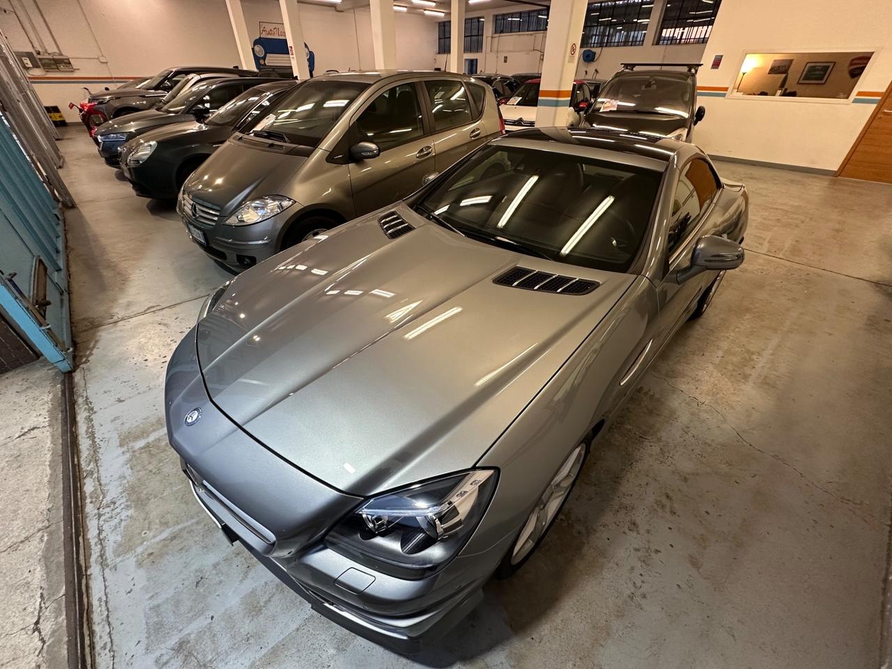 Mercedes-benz SLK 200 Premium - AMG Pack