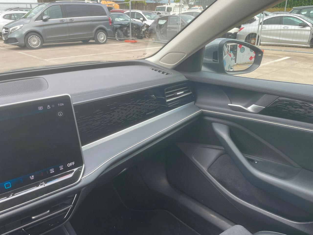 VW Passat Variant 2.0 TDI SCR EVO DSG Business * SINISTRATA*