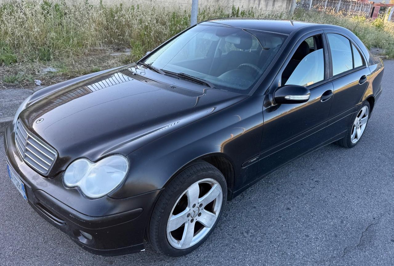 Mercedes-benz C 220 CDI cat Classic - 2004