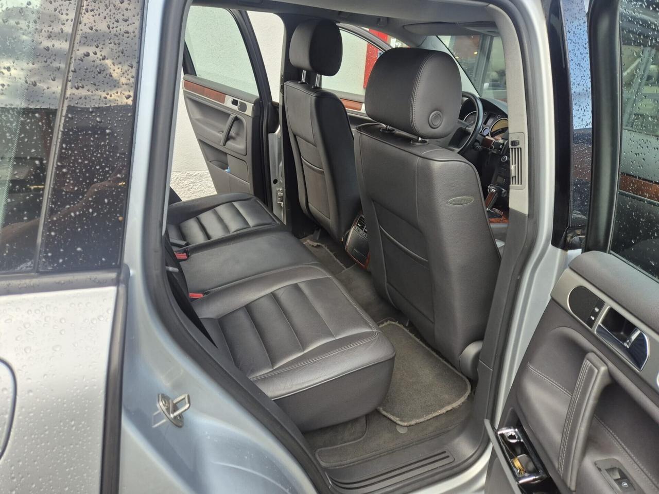 Volkswagen Touareg 3.2 V6 GPL - 4X4 -CAMBIO AUTOMATICO