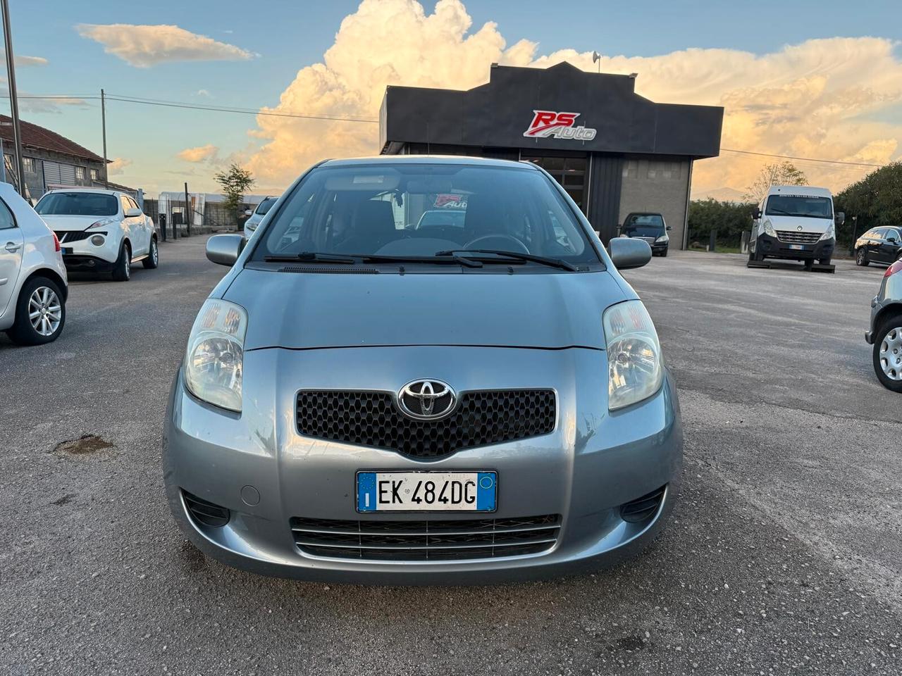 Toyota Yaris 1.4 D-4D 3 porte Sol
