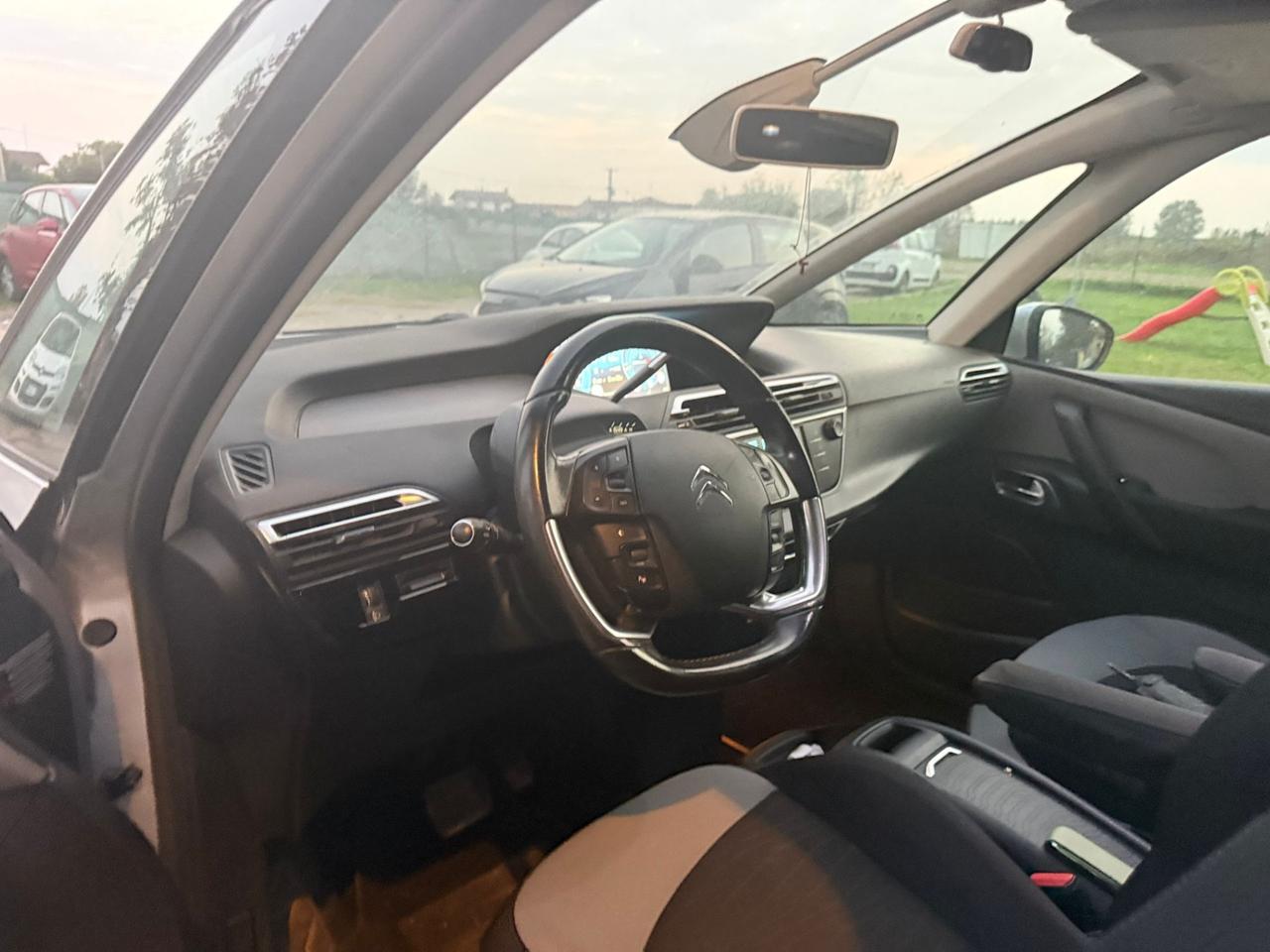 Citroen C4 Picasso 1.6 e-HDi 115 Intensive