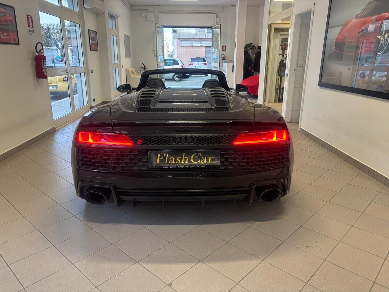 Audi R8 Spyder V10 RWD S tronic