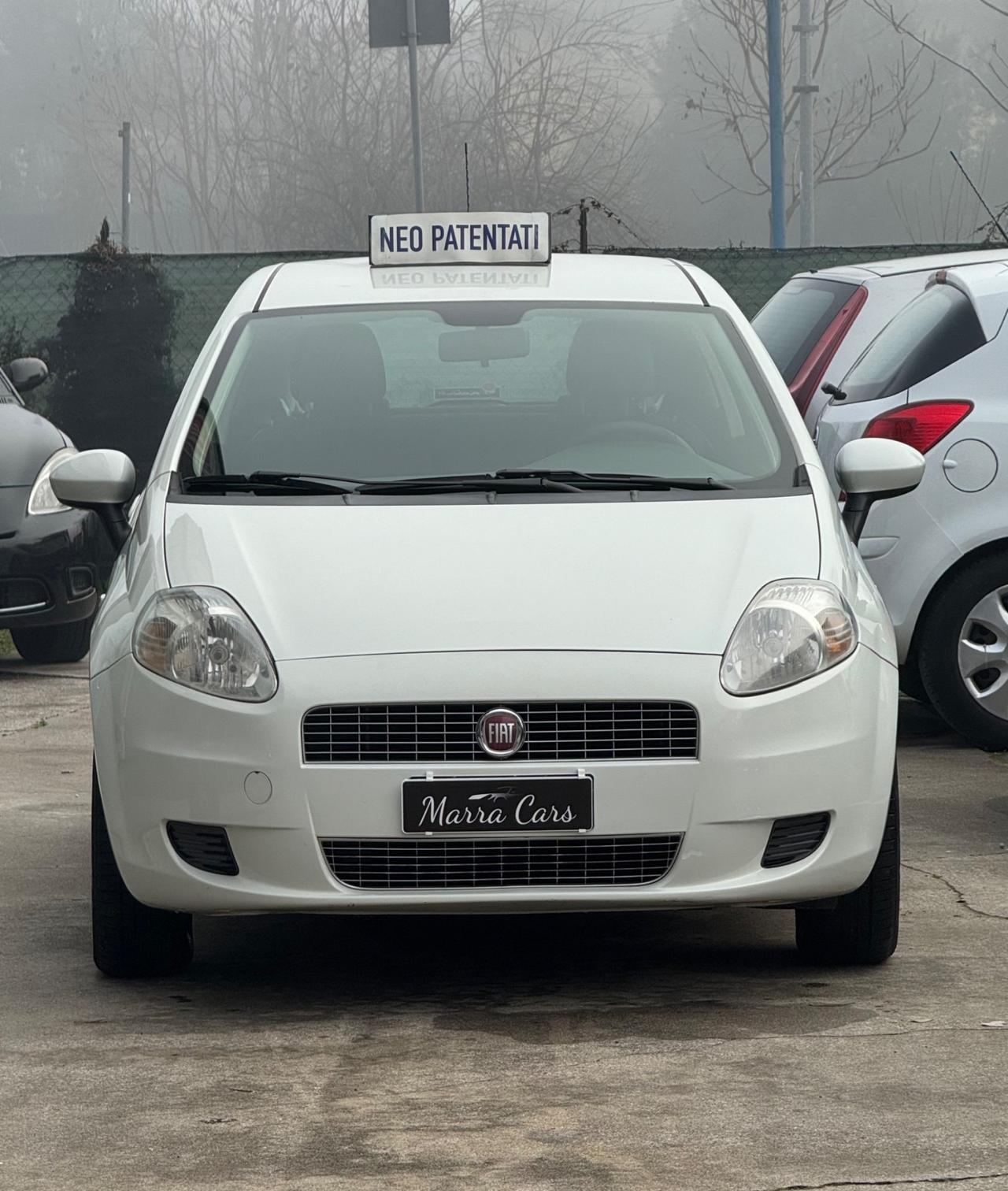 Fiat Grande Punto 1.4 3 porte - Neopatentati