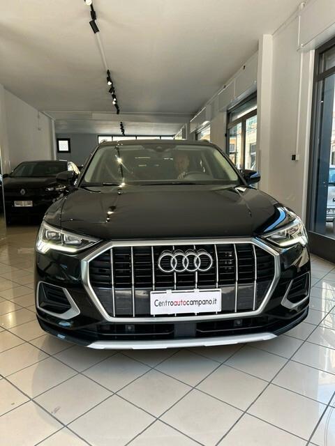 Audi Q3 35 2.0 tdi Advance Business S-tronic