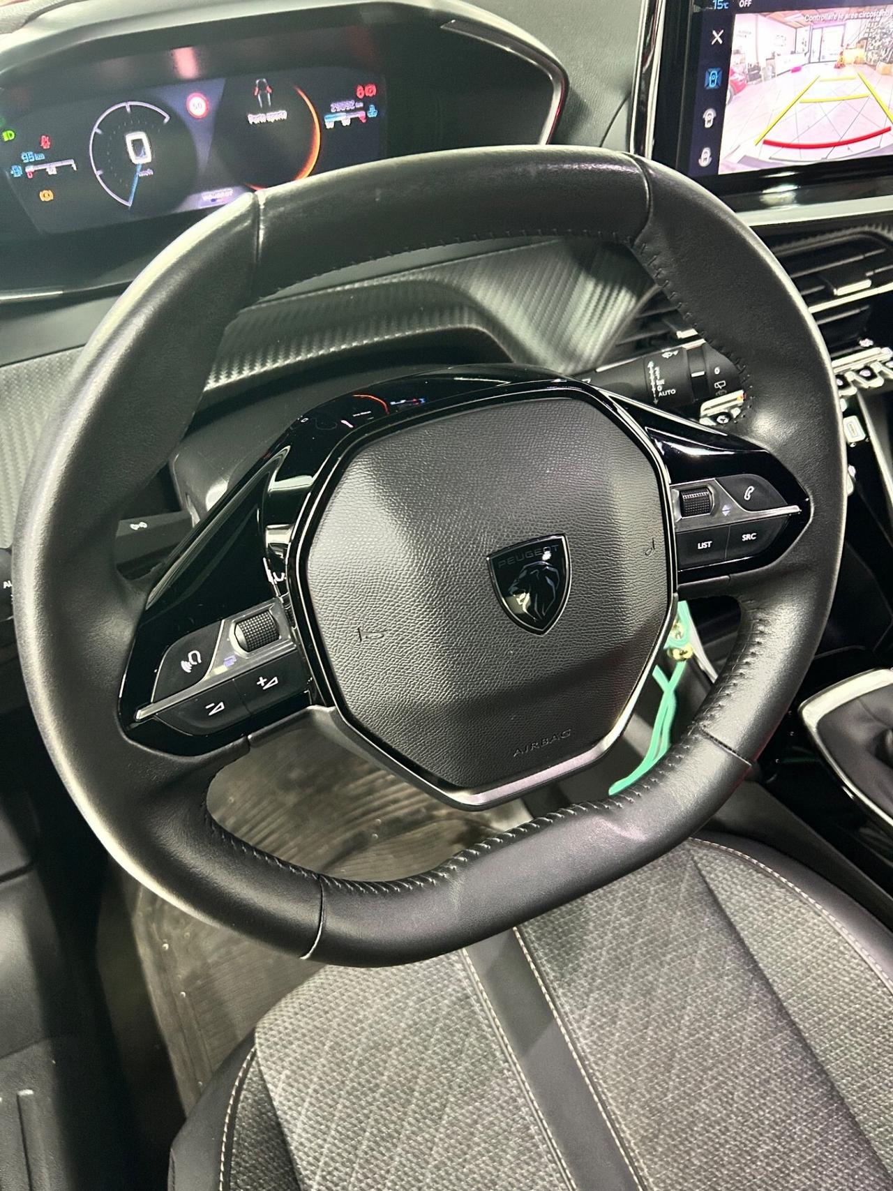 Peugeot 2008 PureTech 100 S&S Active