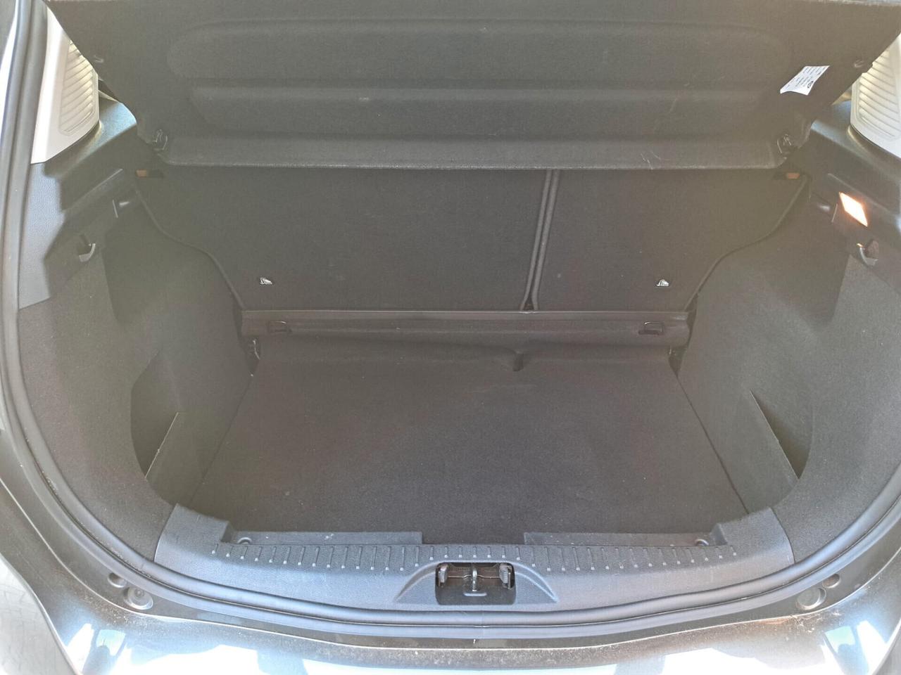 Ford B-Max 1.5 TDCi 75 CV / OK NEOPATENTATI