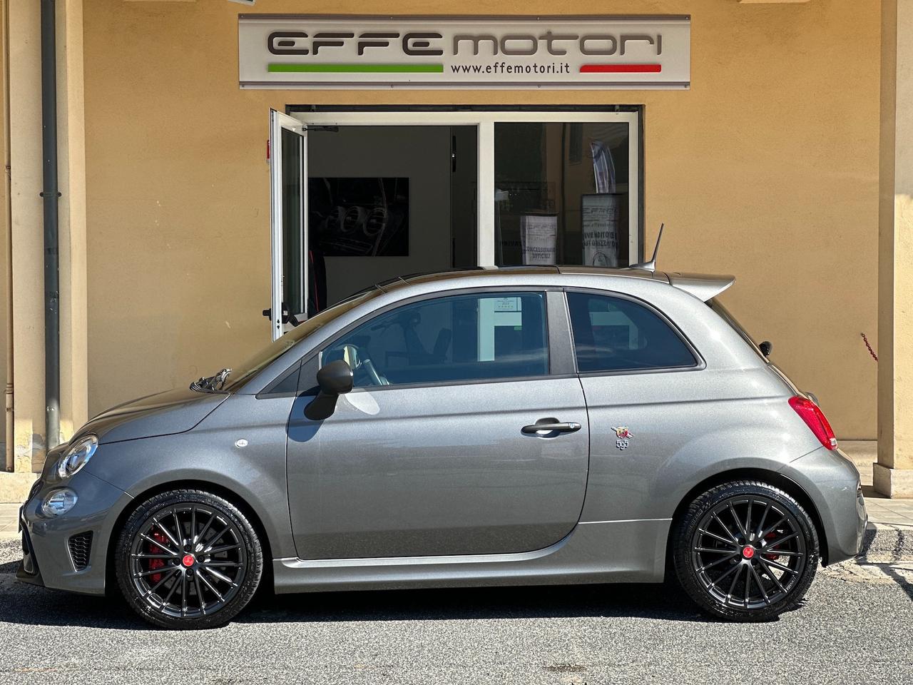 Abarth 595 1.4 Turbo T-Jet 180 CV - KIT ESSEESSE