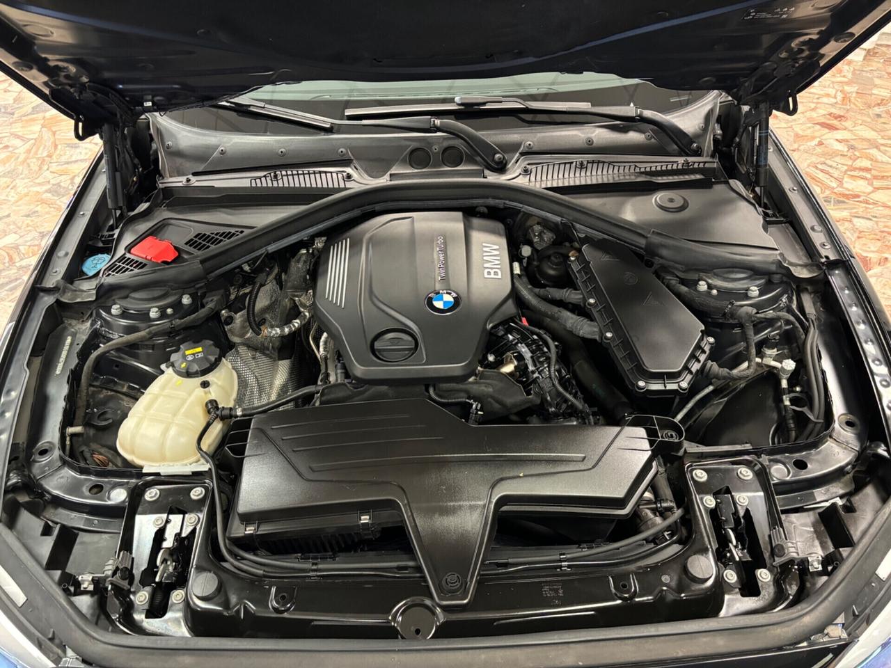 Bmw 118 118d 5p. Msport