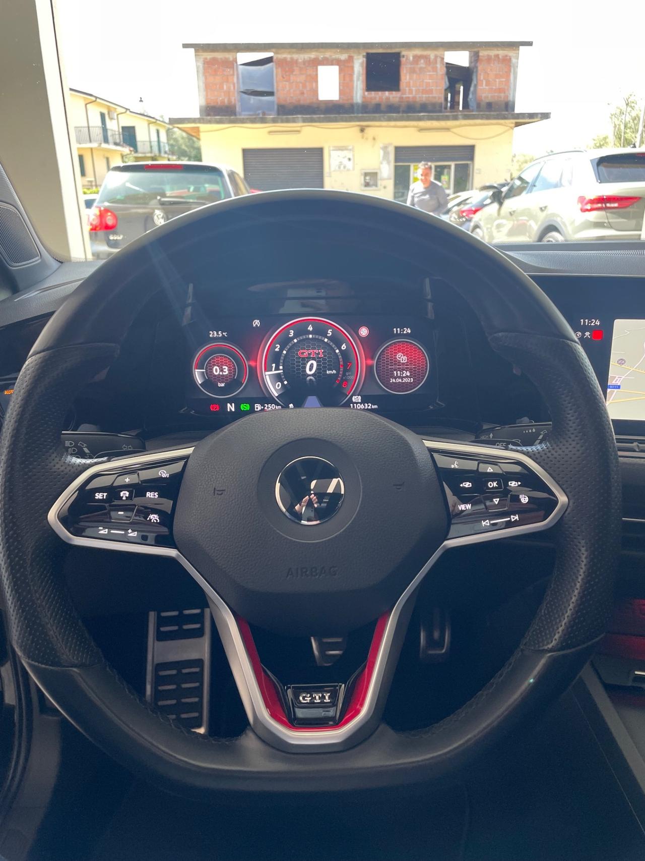Volkswagen Golf 2.0 TSI GTI