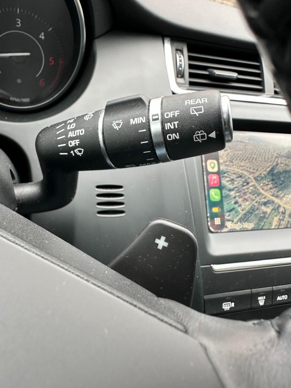 Jaguar E-Pace 2.0D 150 CV AWD aut. R-Dynamic