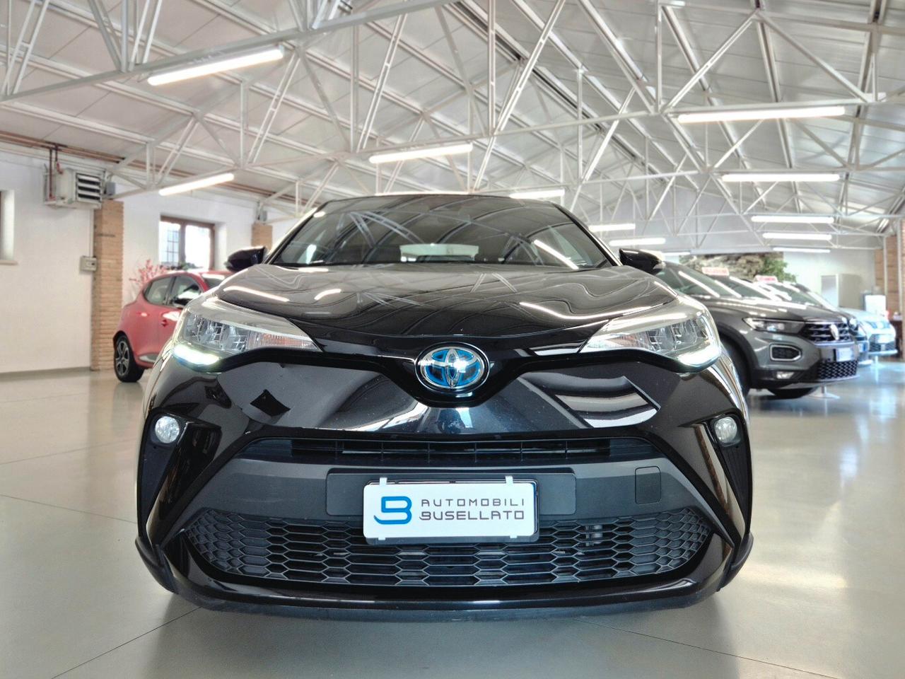 Toyota C-HR 1.8 Hybrid E-CVT Business