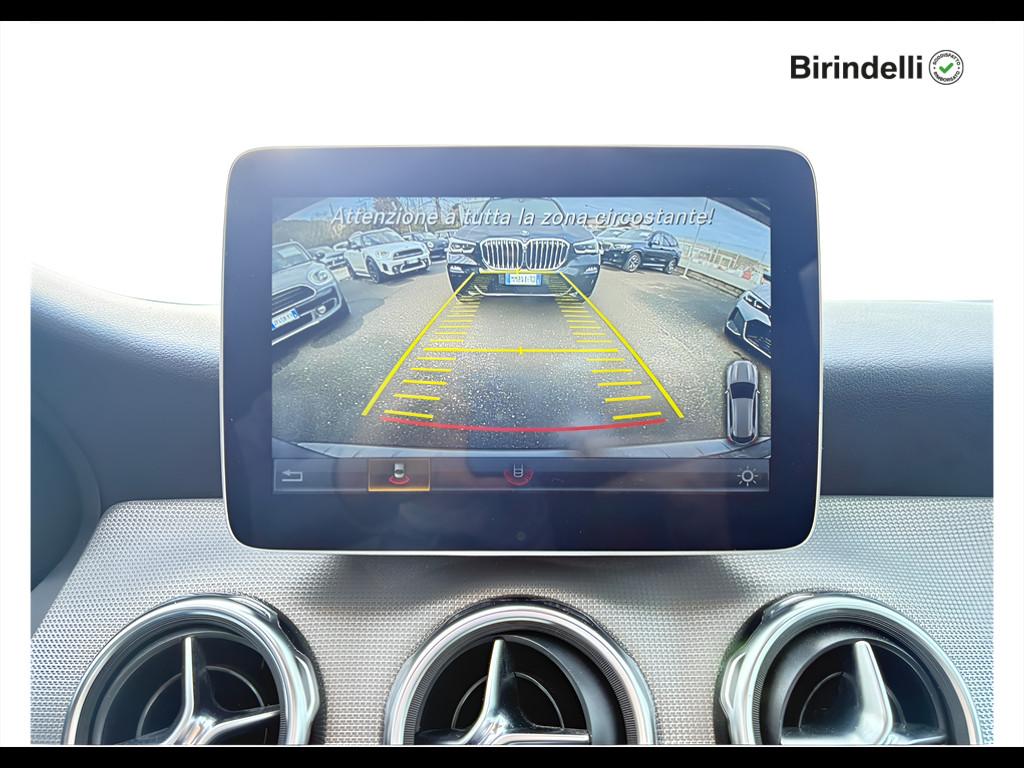 Mercedes-Benz GLA (X156) - GLA 200 d Automatic Sport