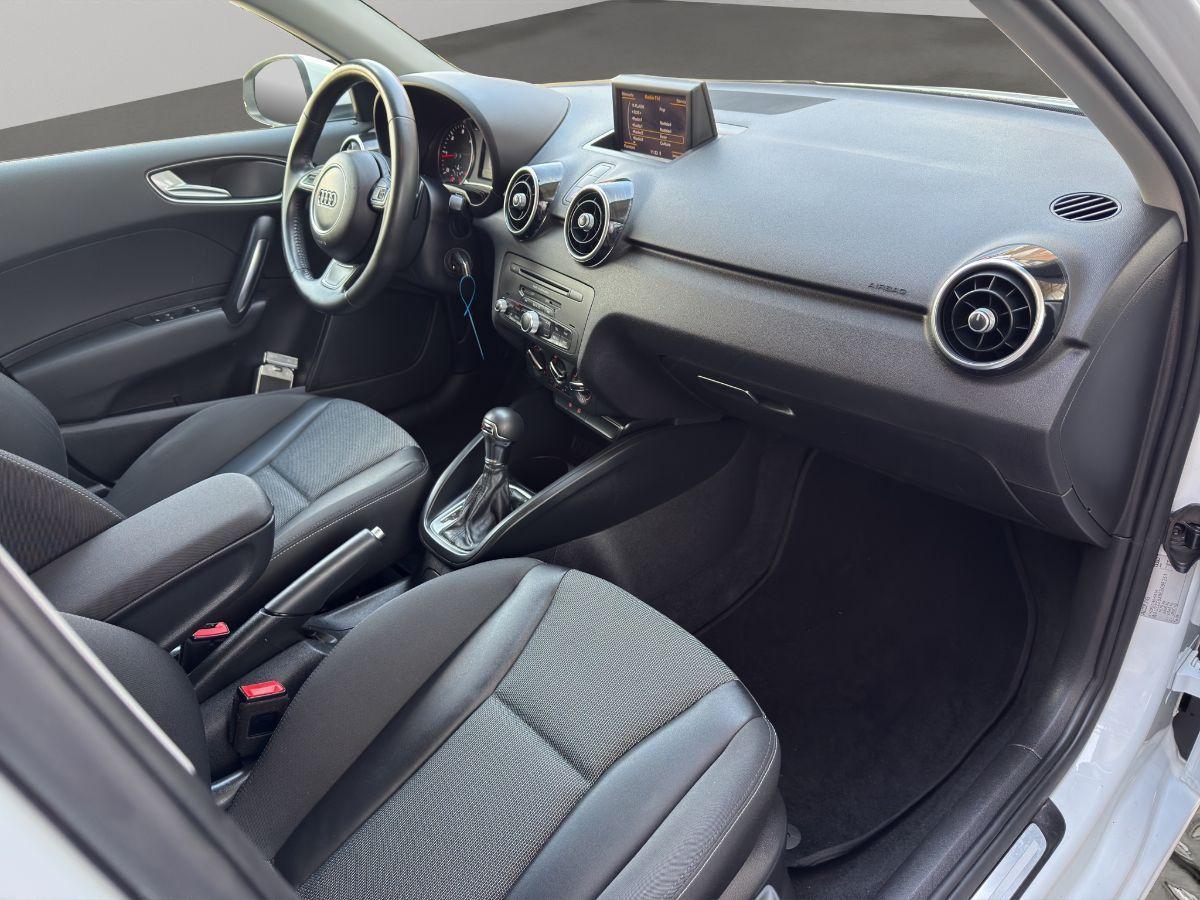 AUDI - A1 Sportback - 1.6 TDI 90CV S tronic S line edition plus