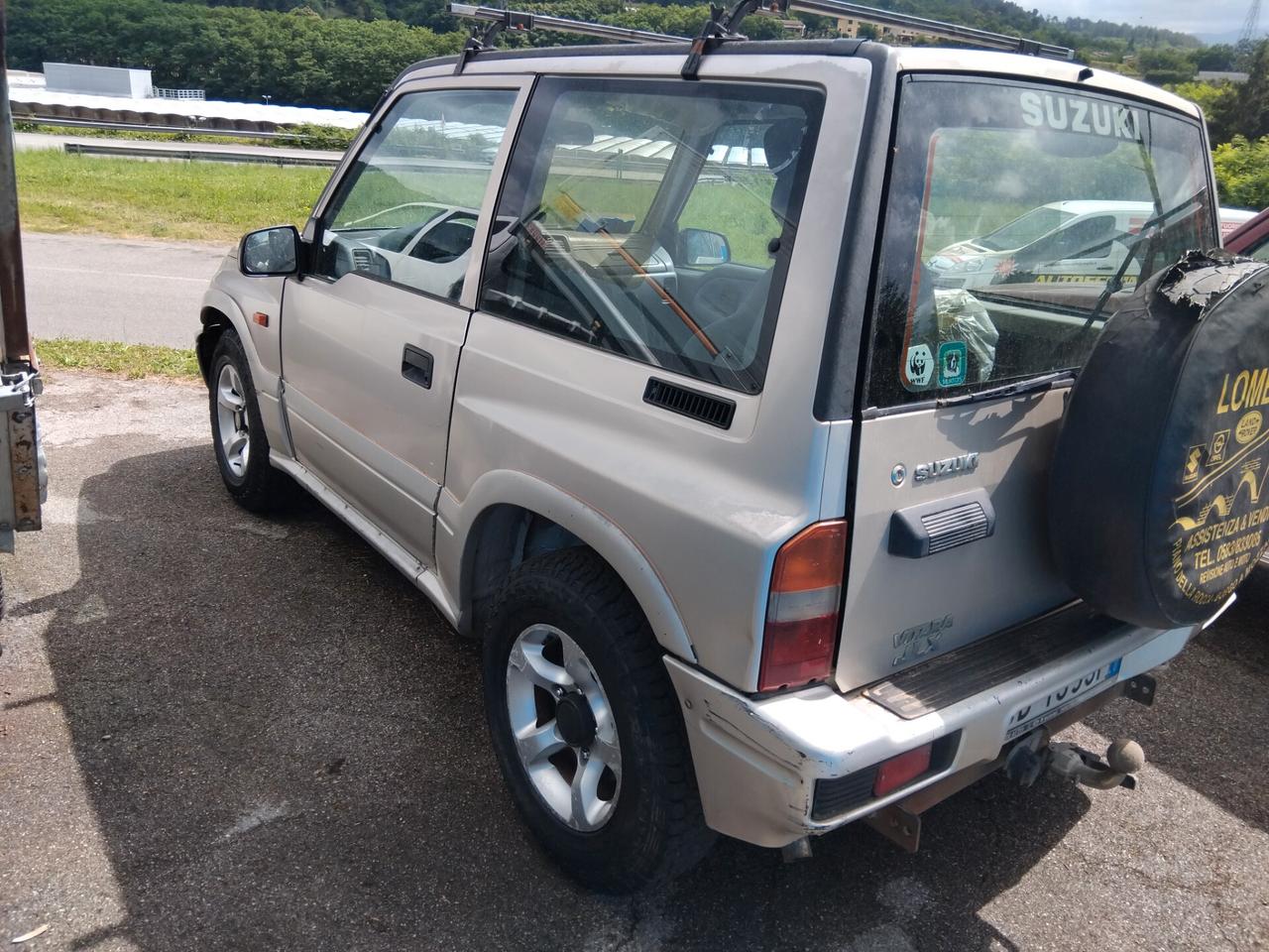 Suzuki vitara 2000 hdi diesel 90 cv con gancio traino