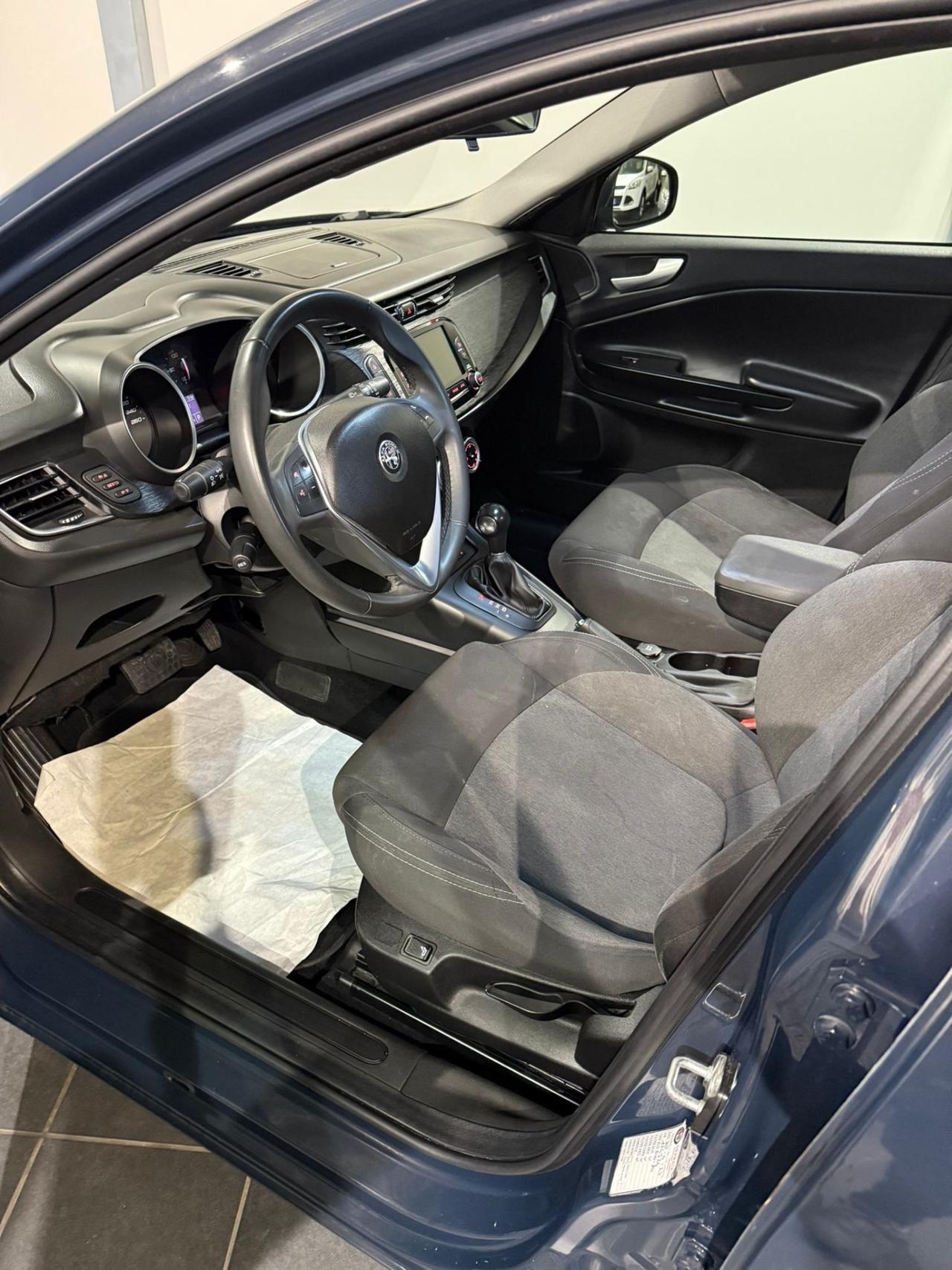 Alfa Romeo Giulietta 1.6 -AUTOMATICA-GARANZIA-PERMUTO