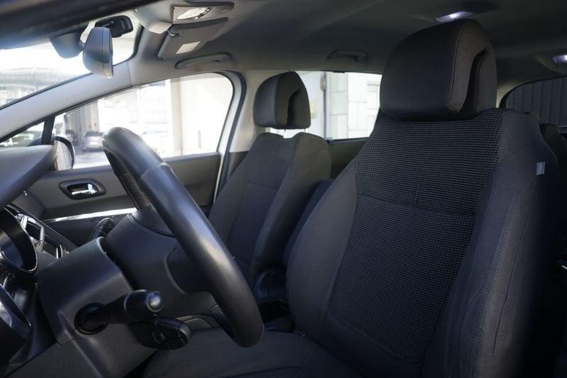 Peugeot 5008 Peugeot 5008 2.0 HDi 150CV 7 posti Business Unicoproprietario