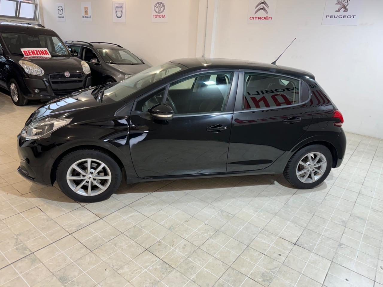 Peugeot 208 PureTech 68 5 porte Active