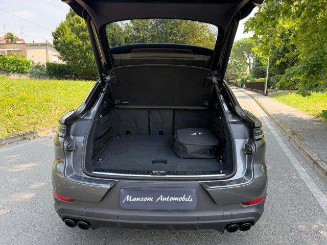 PORSCHE Cayenne Coupé 3.0 V6 E-Hybrid MOD. 2024 IVA ESPOSTA