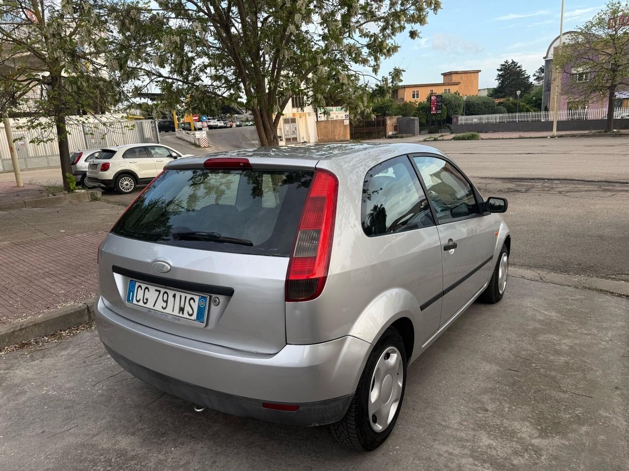 Ford Fiesta 1.2 16V 3p. Zetec