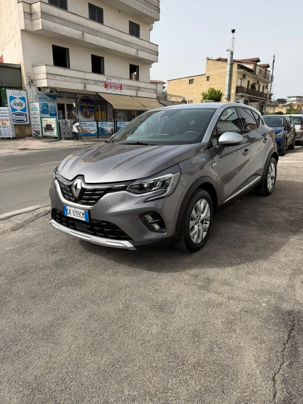 Renault Captur II 2022 1.0 tce Intens Gpl 100cv my21