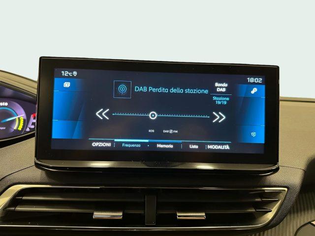 PEUGEOT 5008 Hybrid 136 e-DCS 6 Allure Pack City2 Drive Assist