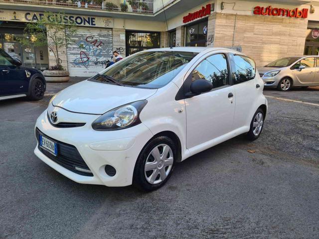 TOYOTA Aygo 1.0 12V VVT-i 5 porte Active Connect