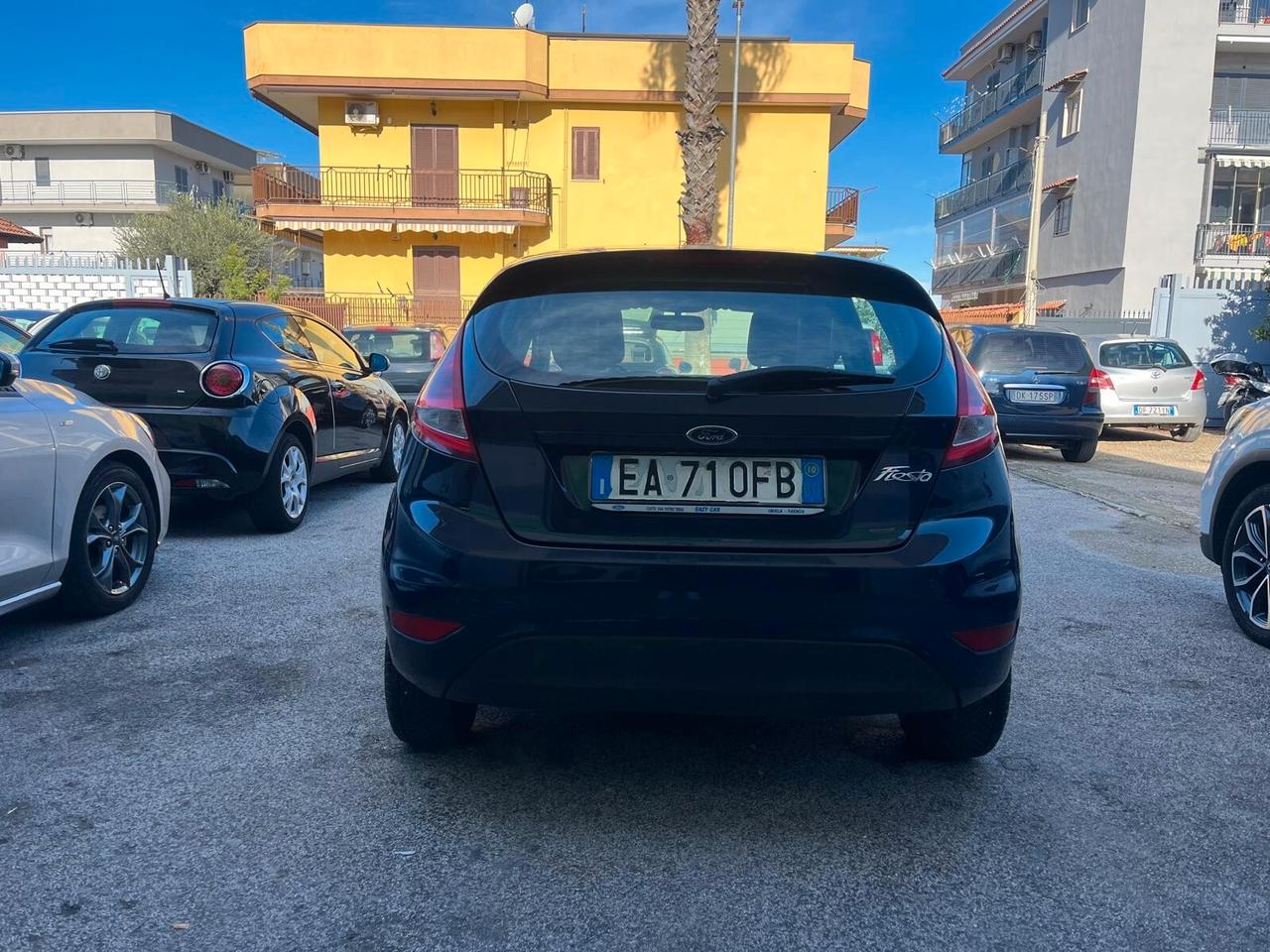 Ford Fiesta 1.4 5 porte Bz.- GPL Titanium