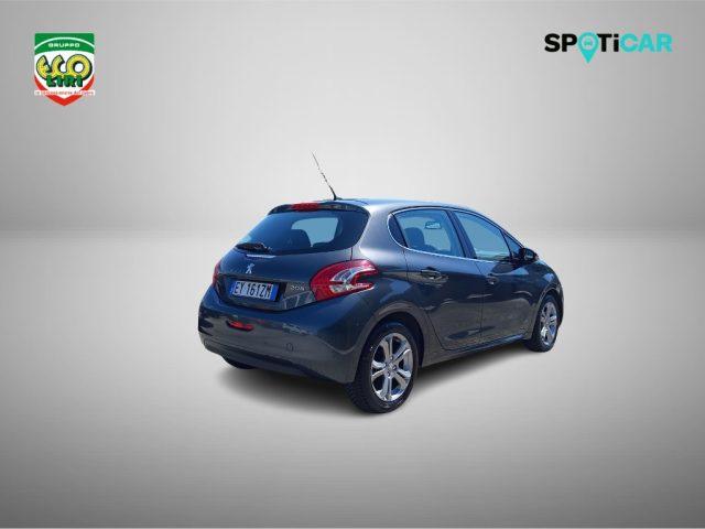 PEUGEOT 208 1° serie PureTech 82 5 porte Allure