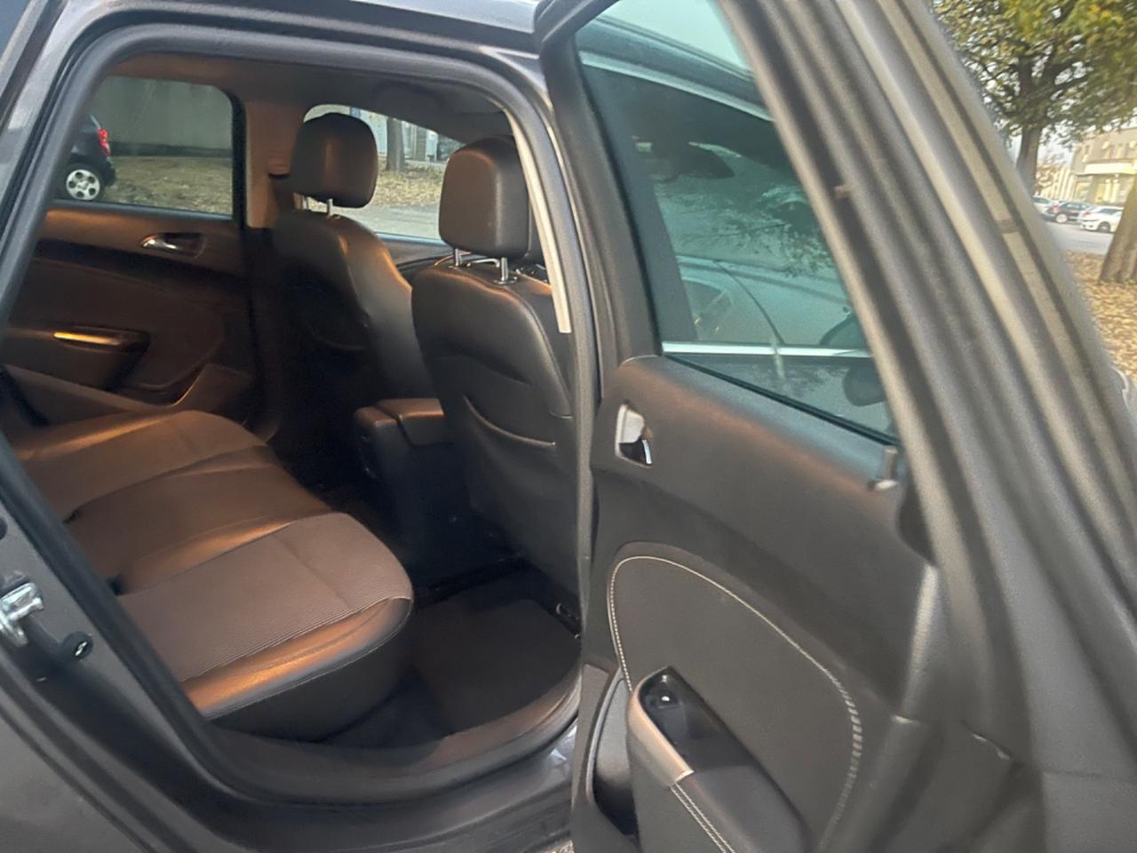 Opel Astra 1.3 CDTI 95CV S&S Sports Tourer Cosmo