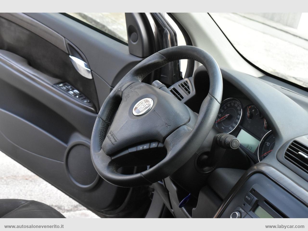 FIAT Croma 1.9 MJT Emotion