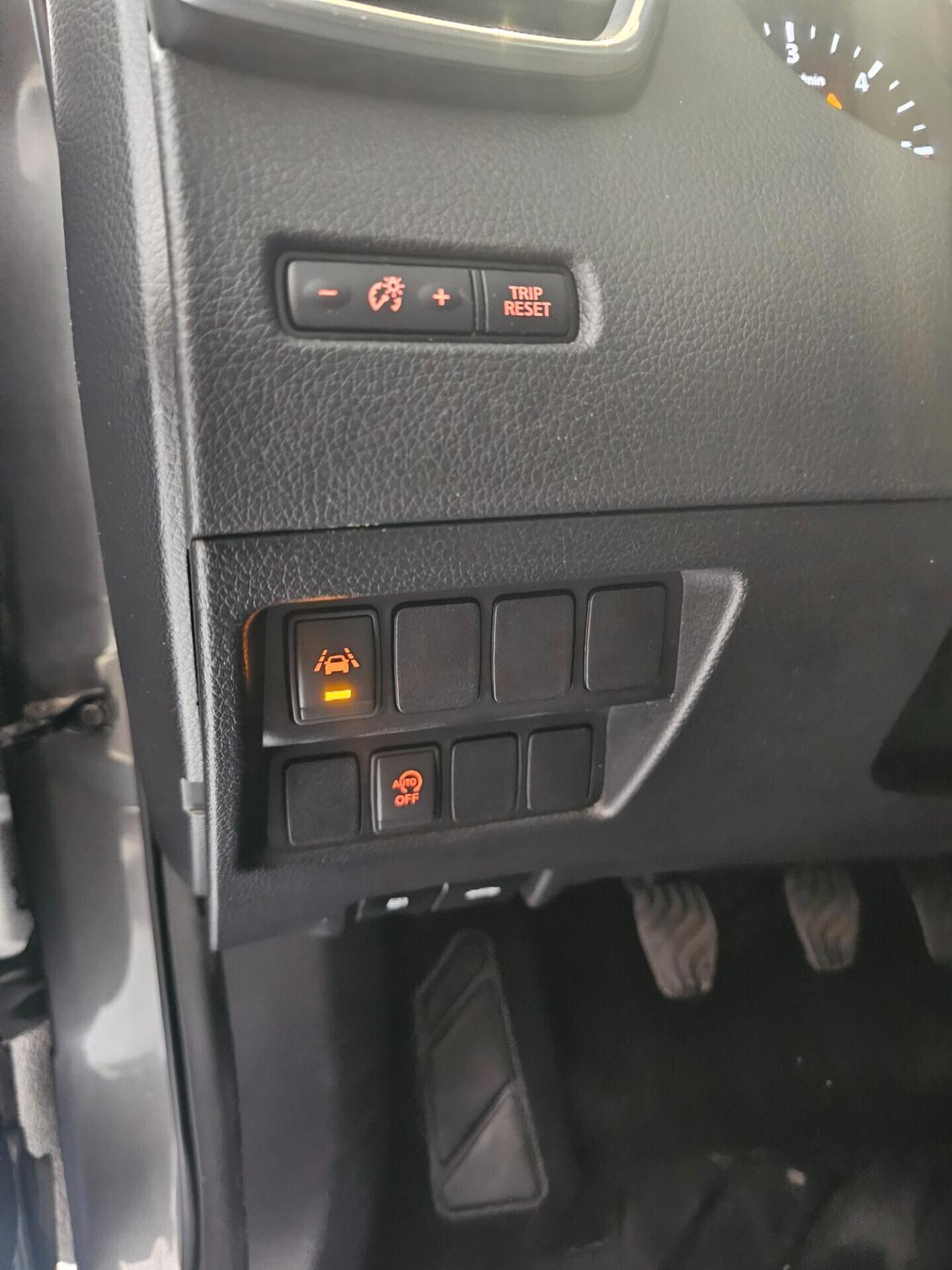 Nissan Qashqai 1.5 dCi N-Connecta