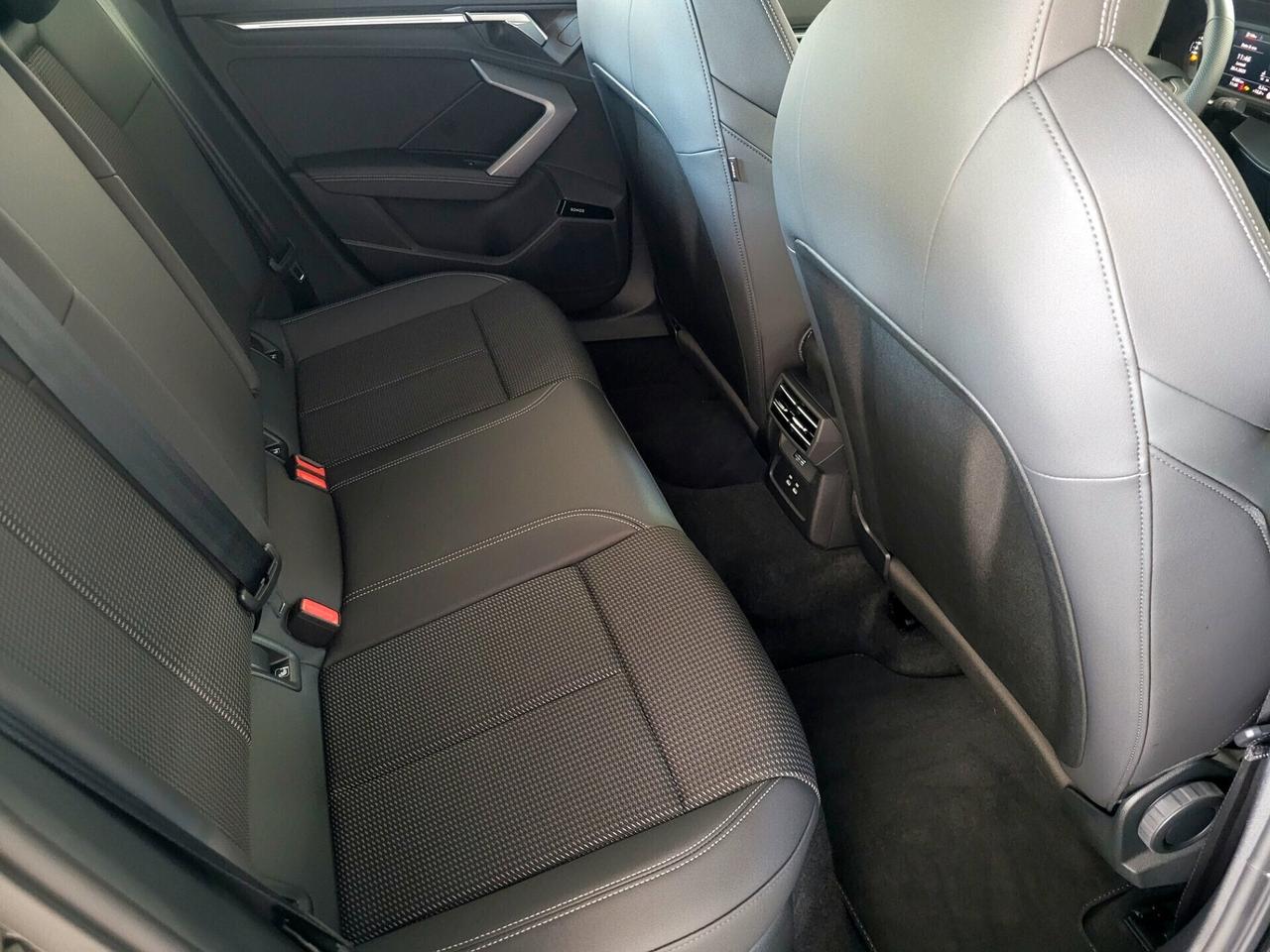 Audi A3 RESTYLING SPB SPORTBACK 35TDI S TRONIC LINE TETTO APRIBILE ACC LED MATRIX