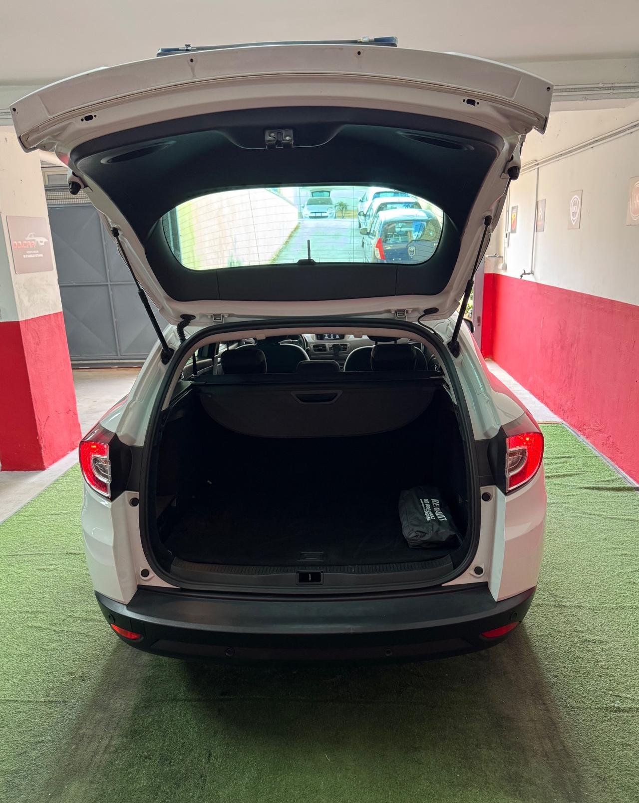 Renault Megane Mégane dCi 8V 110 CV EDC