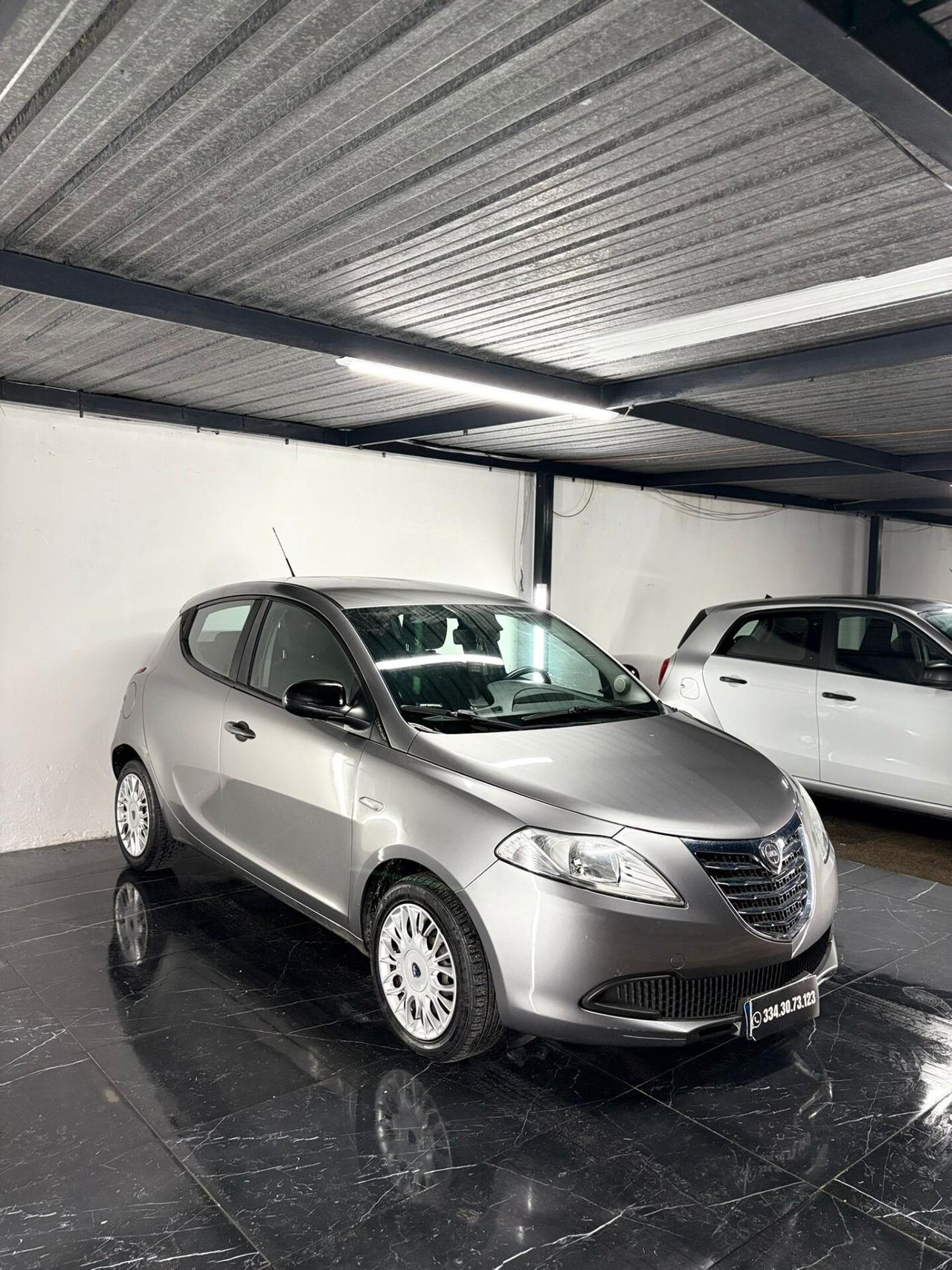 Lancia Ypsilon 1.2 69 CV 5 porte GPL Ecochic Gold