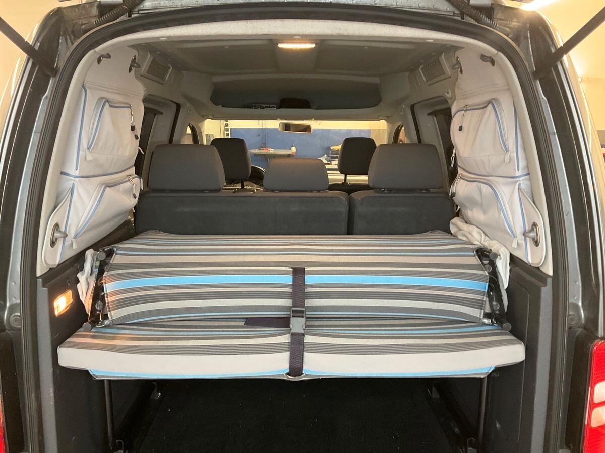 Volkswagen Caddy 1,6 BIFUEL TRAMPER CAMPERIZZATO