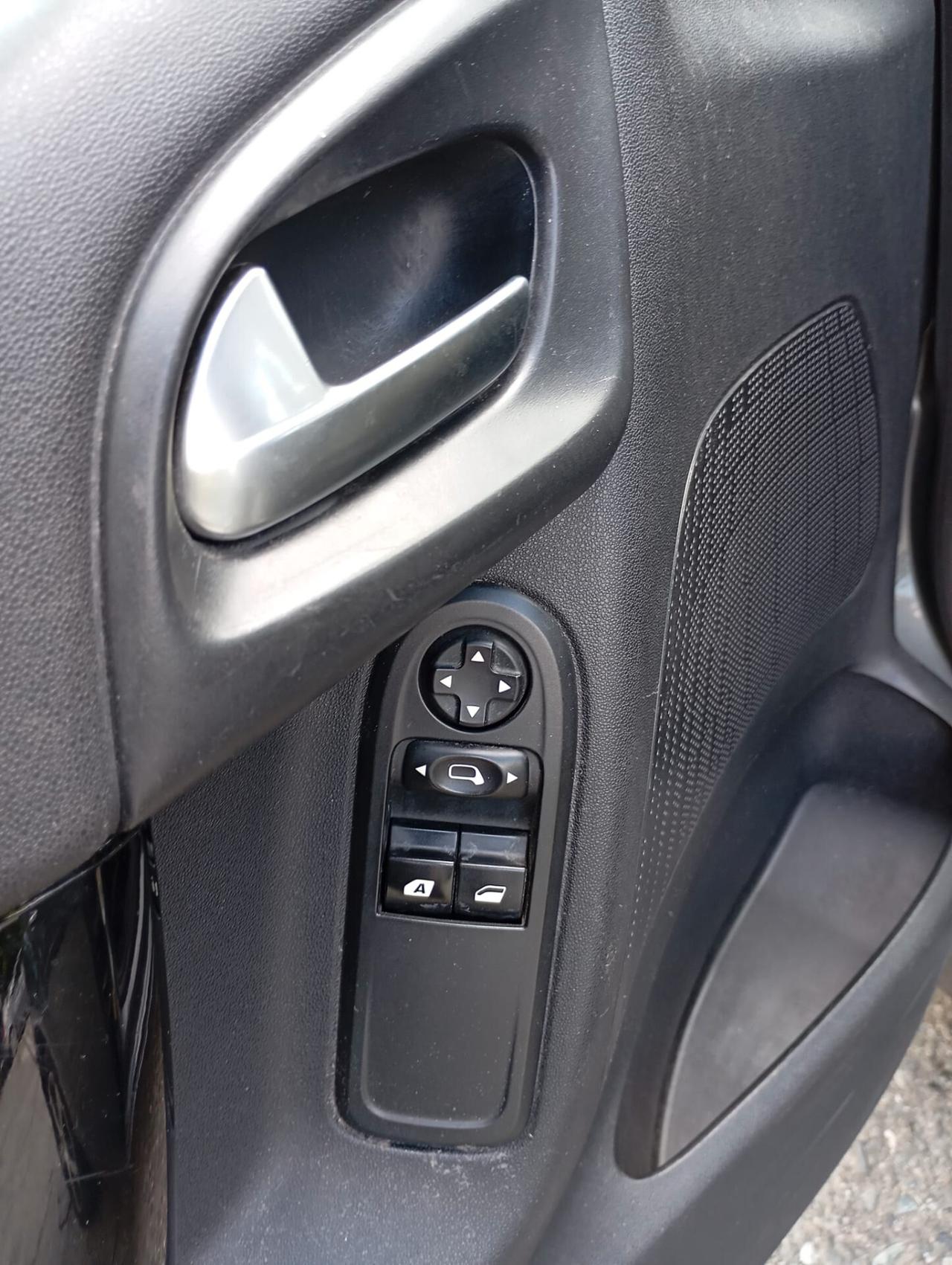 Citroen C3 PureTech 82 Exclusive-2016