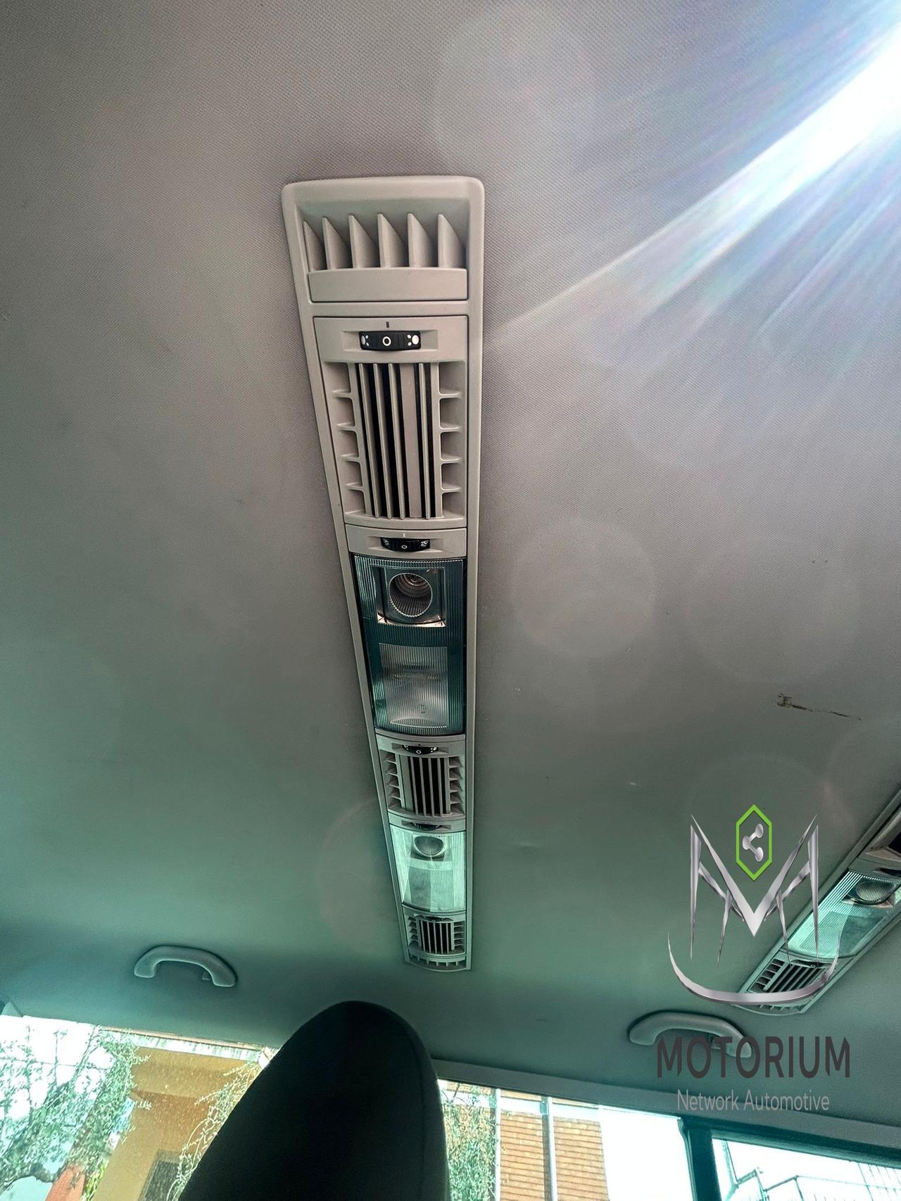 Volkswagen T5 Caravelle