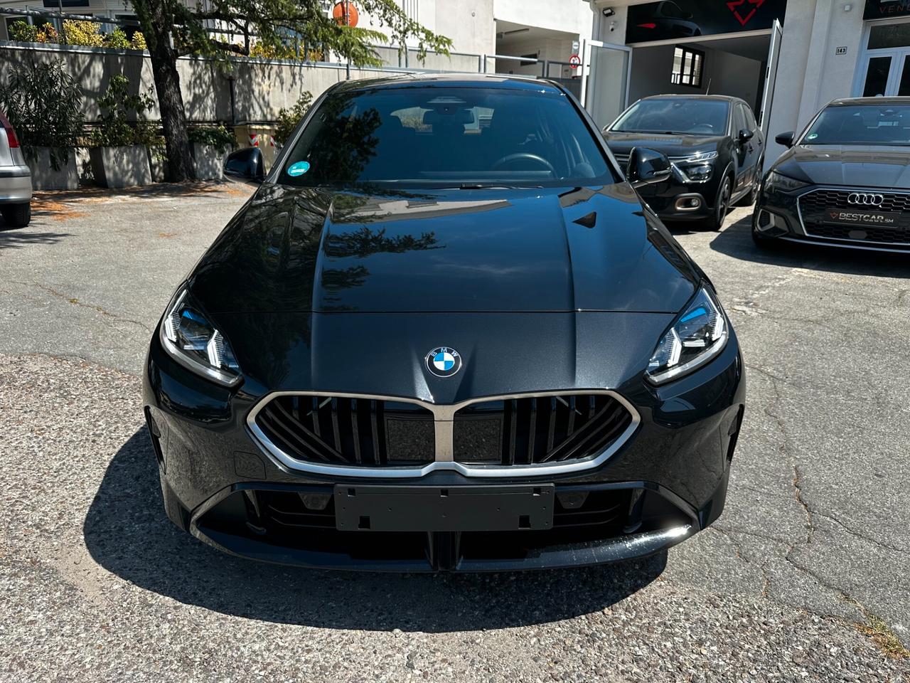 Bmw 118d 5p. M Sport AUTOMATICA / FARI MATRIX / Camera Post. / R18