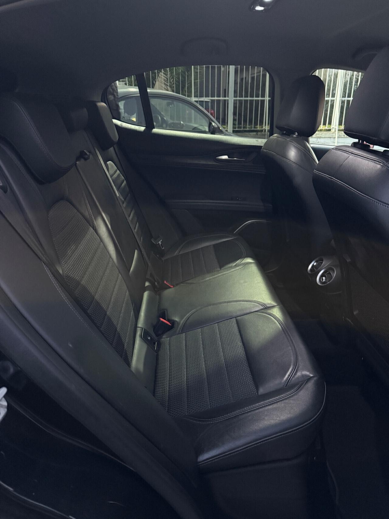 ALFA ROMEO Stelvio 2.2 Turbodiesel 210 CV AT8 Q4 Executive