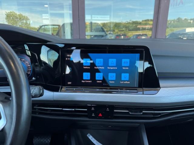 Volkswagen Golf 1.0 etsi evo Life 110cv dsg