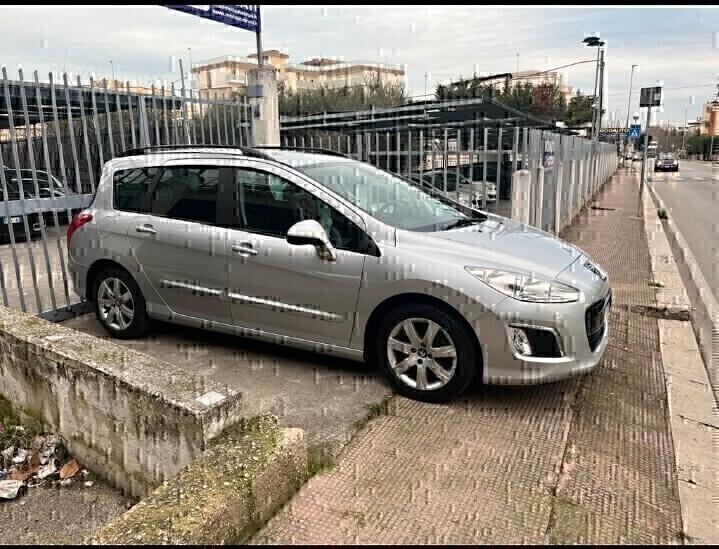 Peugeot 308 1.6 HDi 115CV SW Da Vetrina