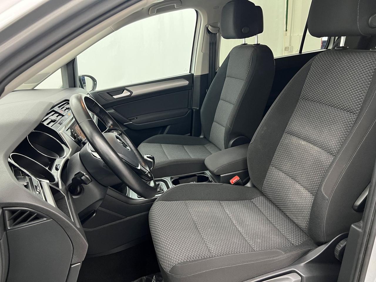 VOLKSWAGEN Touran III 2015 Touran 2.0 tdi Business 122cv