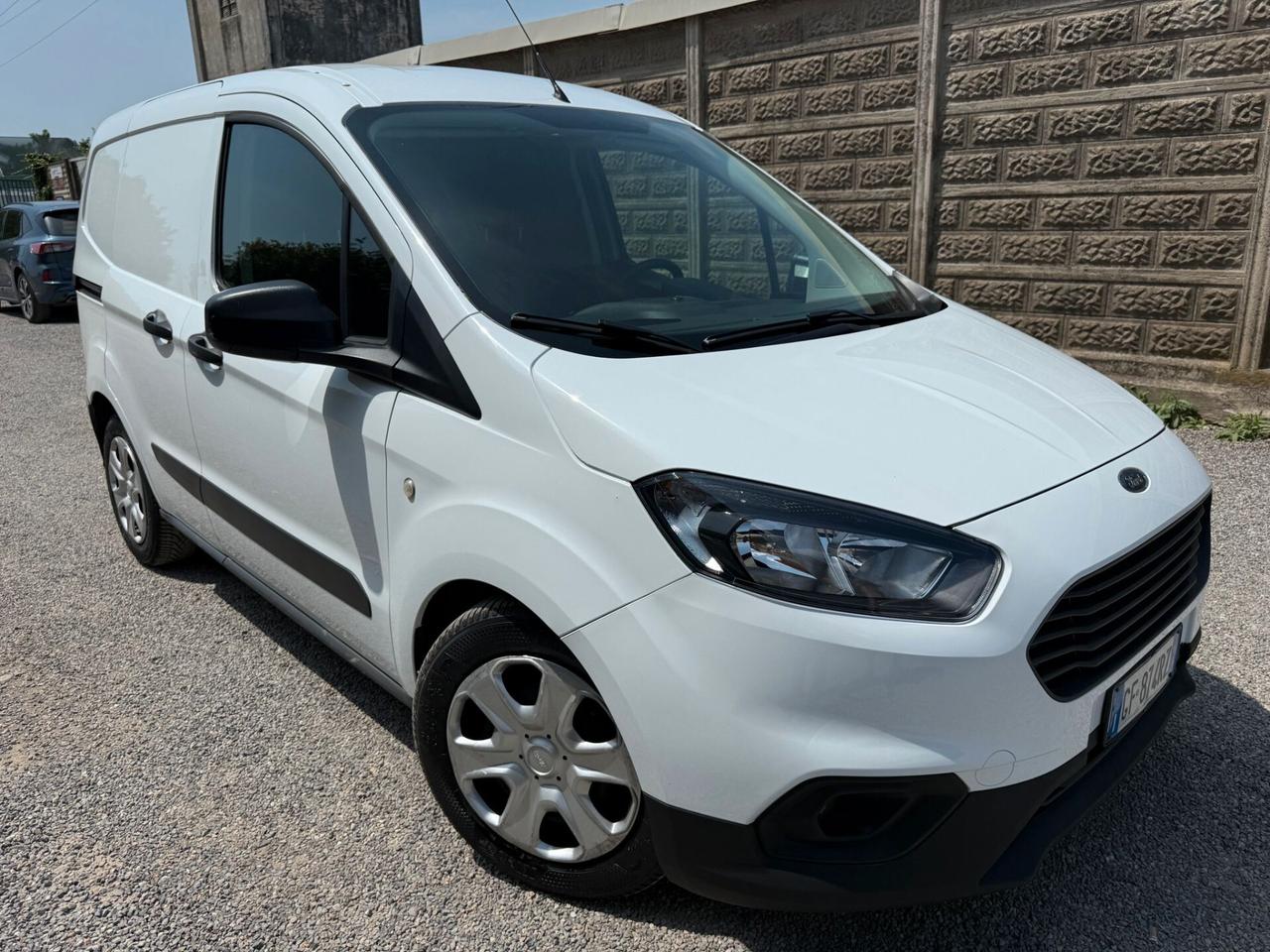 Ford Transit Courier 1.5 TDCi 75CV Van Trend