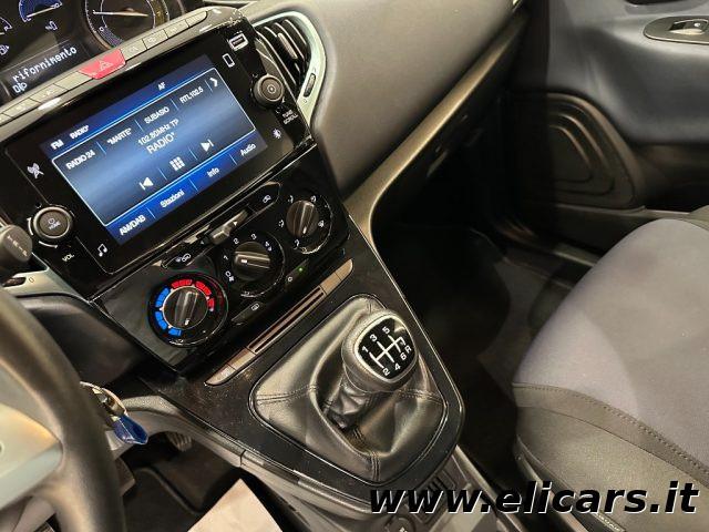 LANCIA Ypsilon 1.0 FireFly 5 porte S&S Hybrid Oro