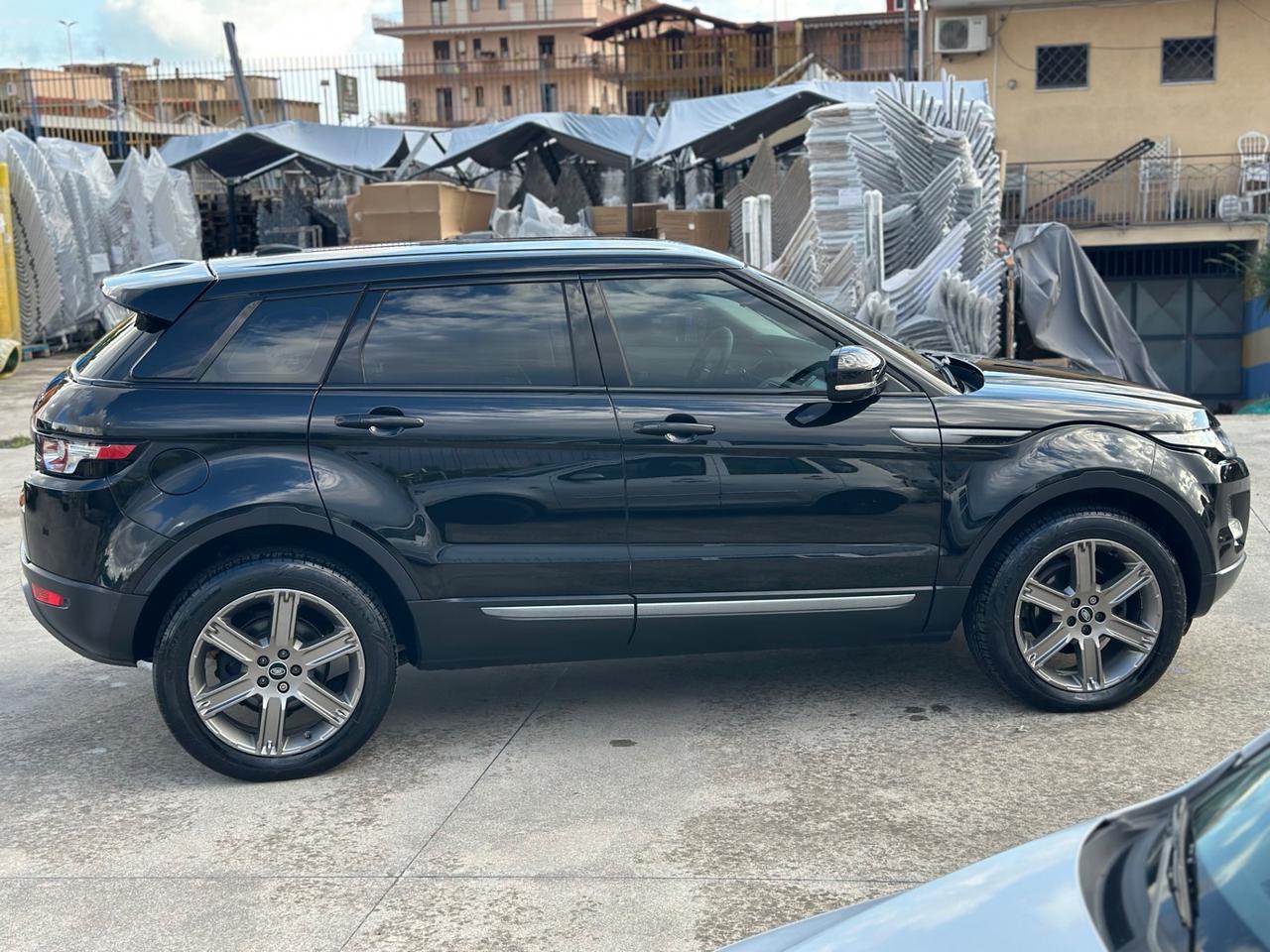 RANGE ROVER EVOQUE 2.2 TD4 150CV PRESTIGE BLACK