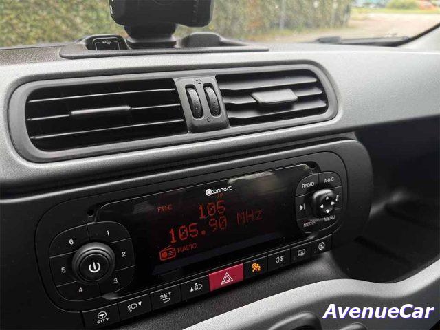 FIAT Panda 1.0 firefly hybrid City Life ADATTA A NEOPATENTATI