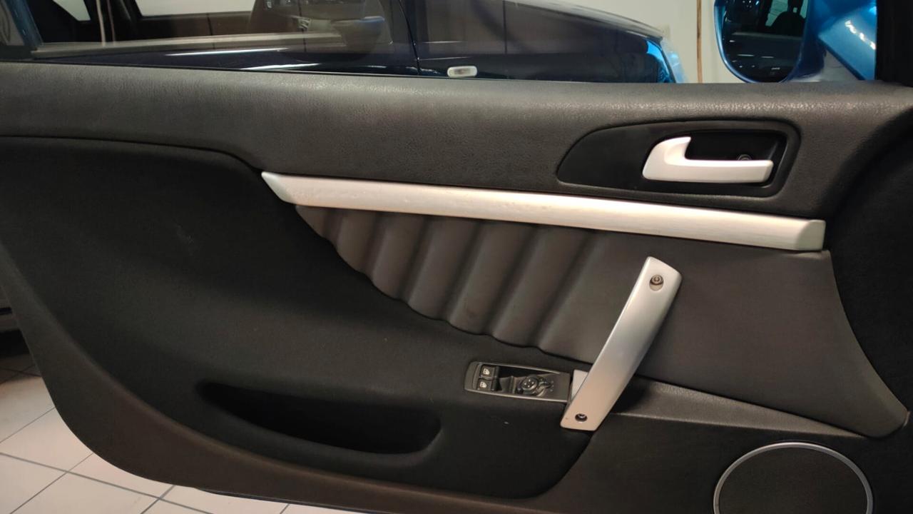 Alfa Romeo Brera 2.4 JTDm 20V 210CV Sky Window